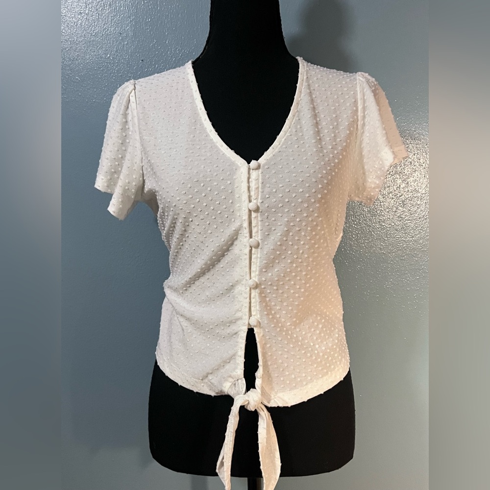 Elegant White Tie-Front Blouse
